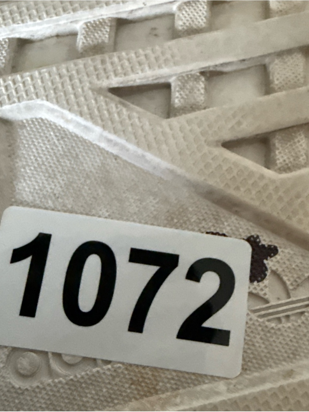 Adidas Deerupt Cloud Runner Sneakers White/Black Mesh Men's 6 Women's 7 AQ1790 - Picture 12 of 12